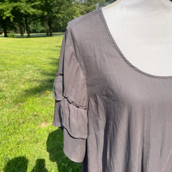 Torrid blouse - Picture 2 of 3